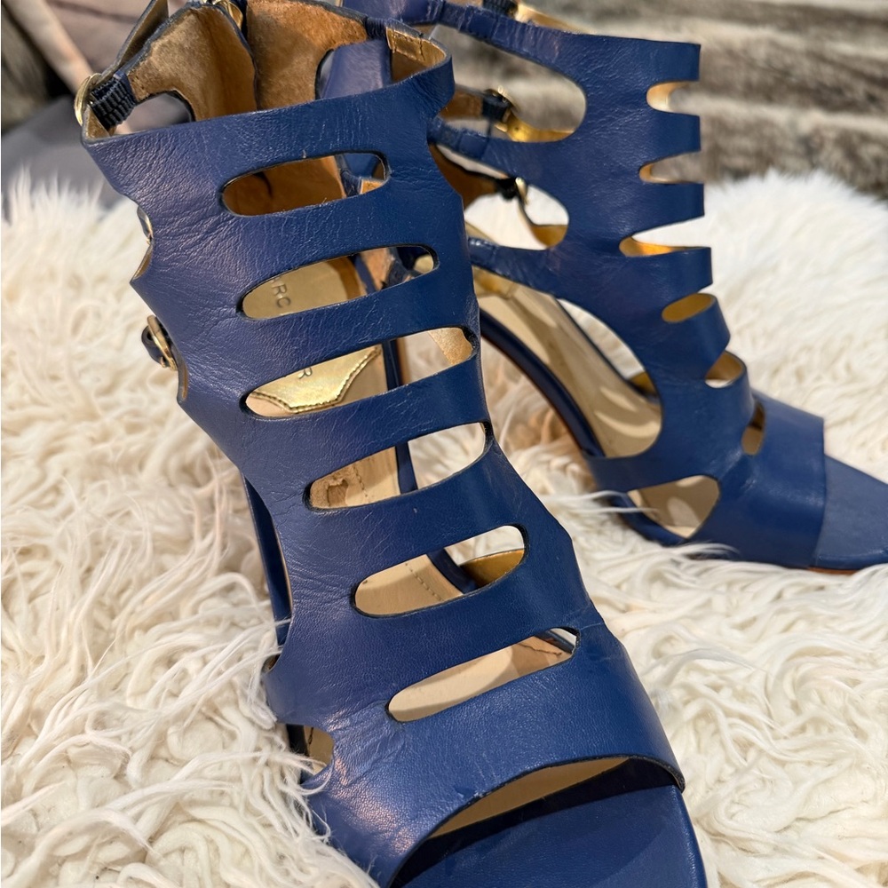 Marc Fisher Navy Cutout Heels